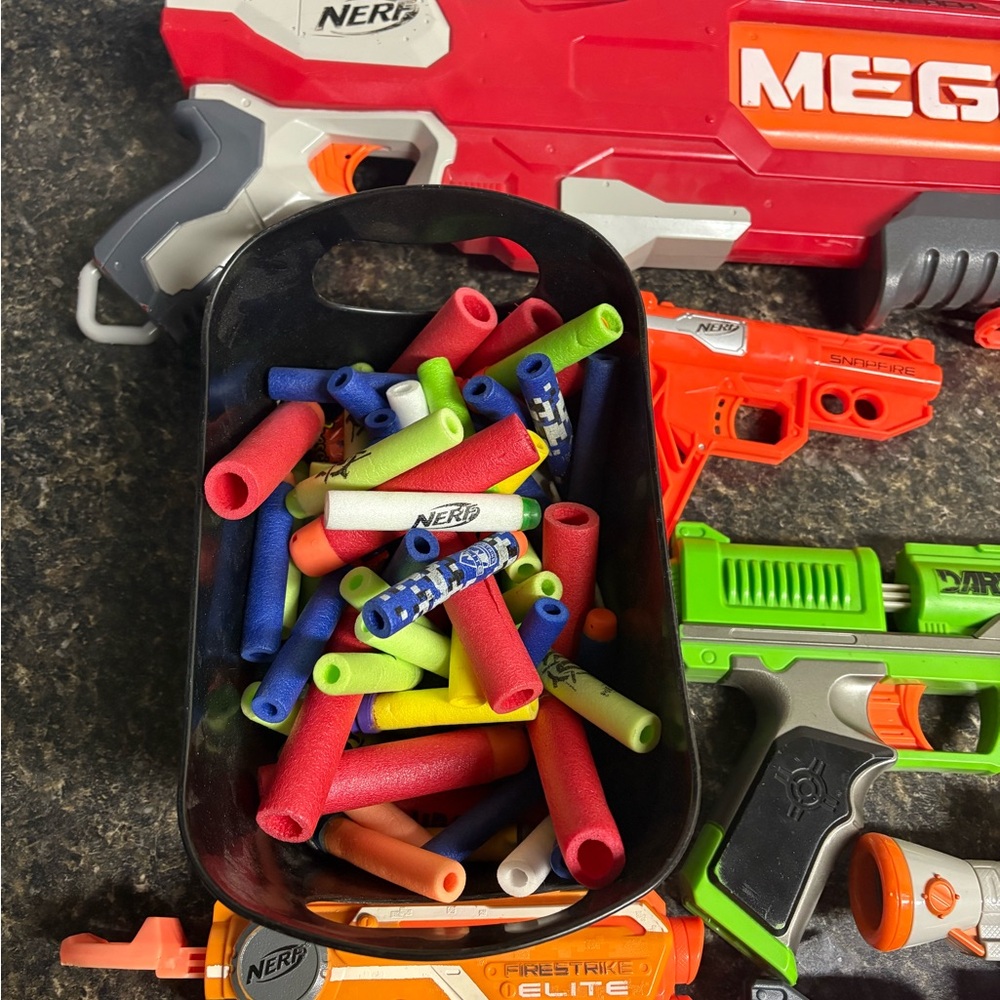 NERF bundle. - Picture 7 of 9
